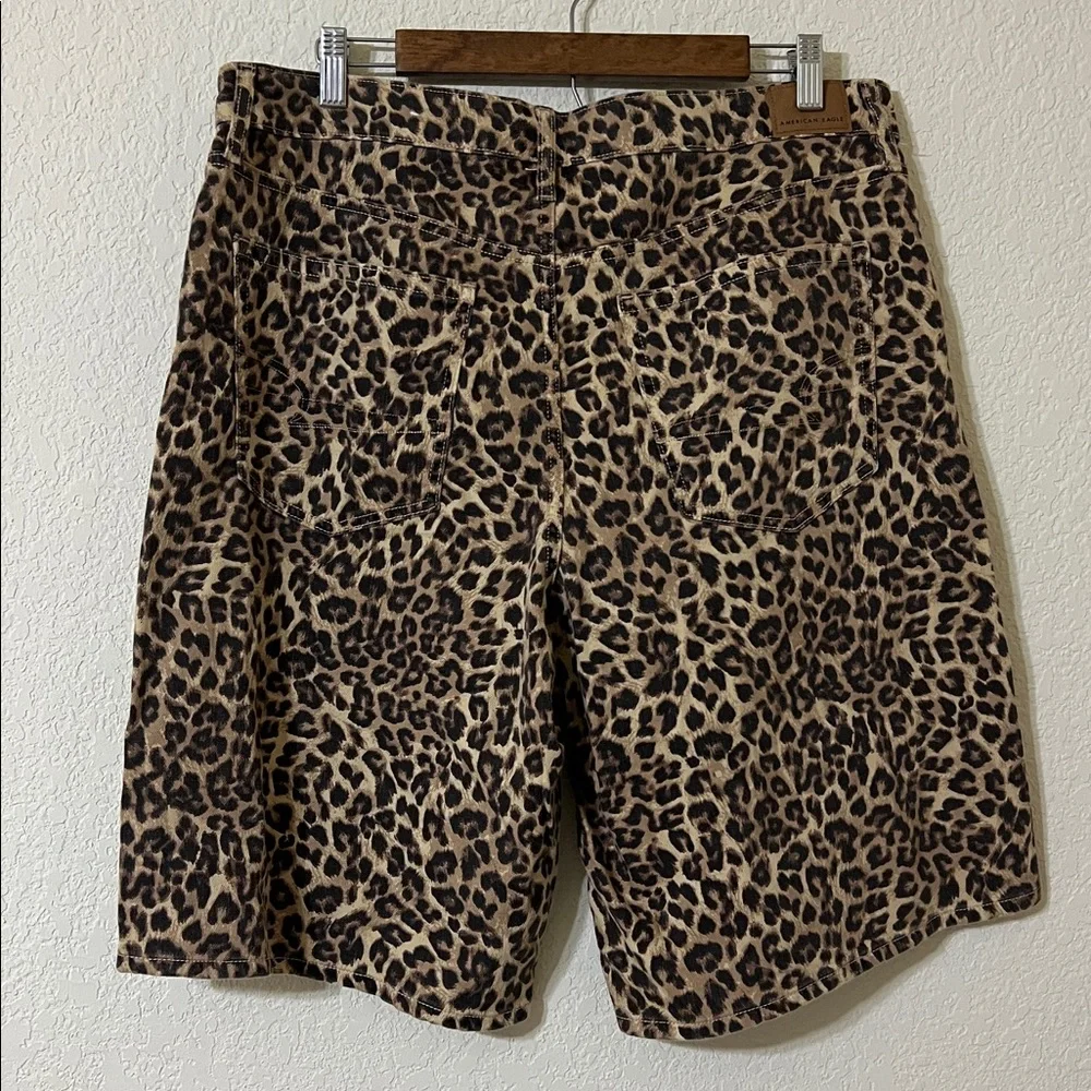 American Eagle Leopard Print Jort Denim Jean Shorts Women’s 14 - Picture 4 of 6